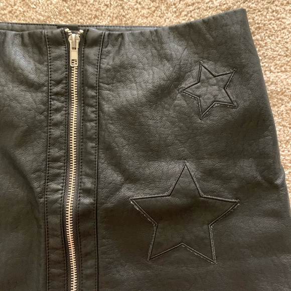 leather skirt - Picture 3 of 3